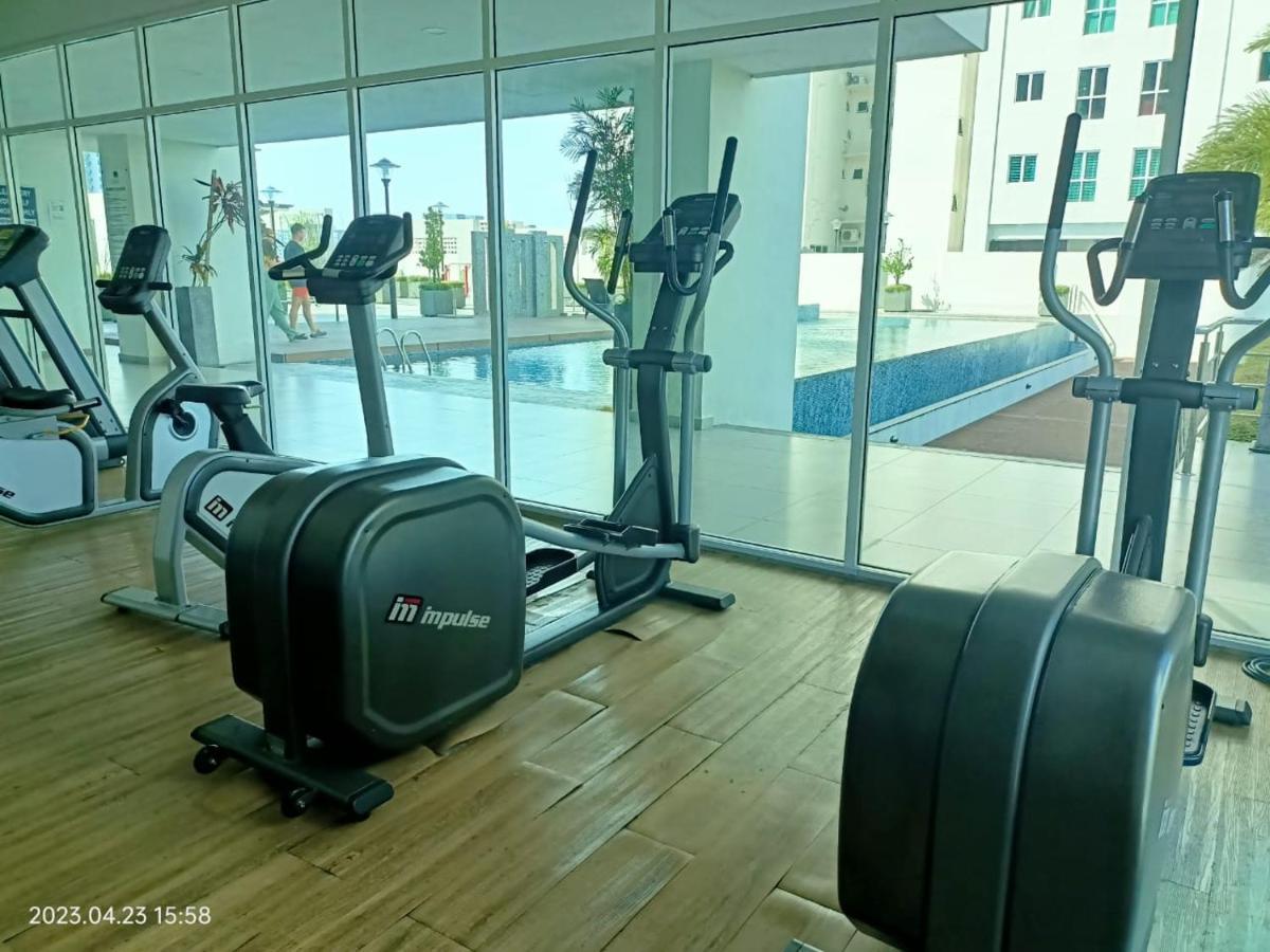 City Town 2-6 Pax Beautiful View Cozy Condo, Jelutong, Georgetown, Centre Heart Of Penang Island, Near Highway Komtar Gurney Ngoại thất bức ảnh