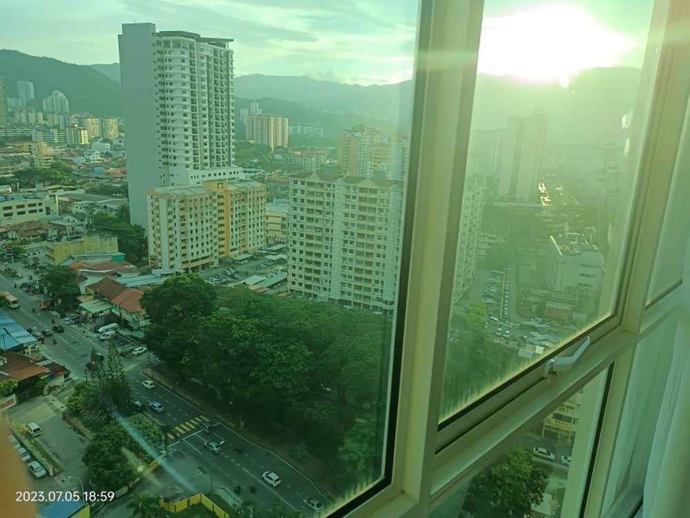 City Town 2-6 Pax Beautiful View Cozy Condo, Jelutong, Georgetown, Centre Heart Of Penang Island, Near Highway Komtar Gurney Ngoại thất bức ảnh